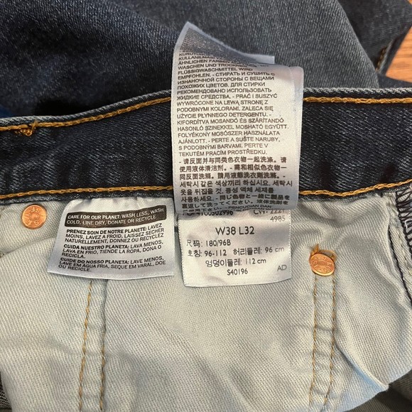 Levis 501 Button Fly Medium Wash Faded Denim Jeans Size 38x32 - Picture 5 of 5